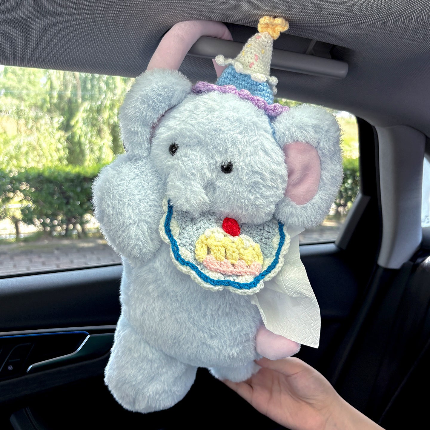 Cute Blue Elephant Car Tissue Box – Plush Hanging Tissue Holder for Car Seat Back