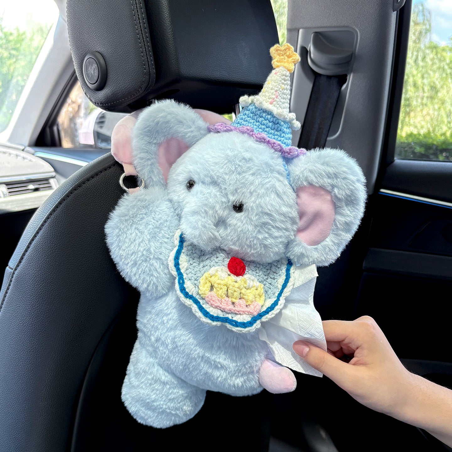 Cute Blue Elephant Car Tissue Box – Plush Hanging Tissue Holder for Car Seat Back